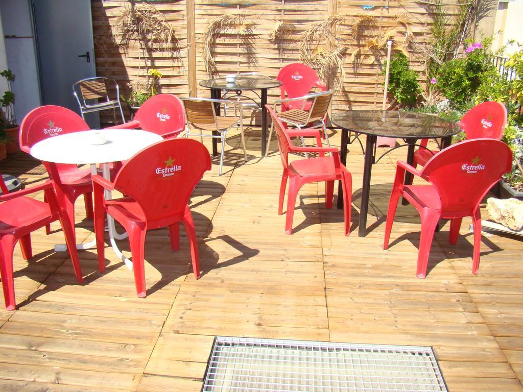 Hostal Platja كامبريلس المظهر الخارجي الصورة