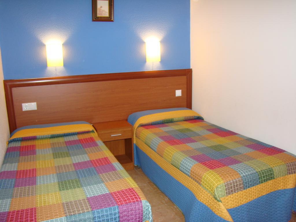 Hostal Platja كامبريلس المظهر الخارجي الصورة