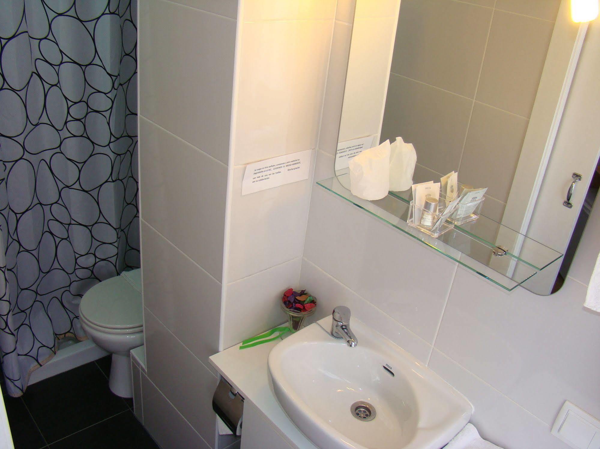 Hostal Platja كامبريلس المظهر الخارجي الصورة