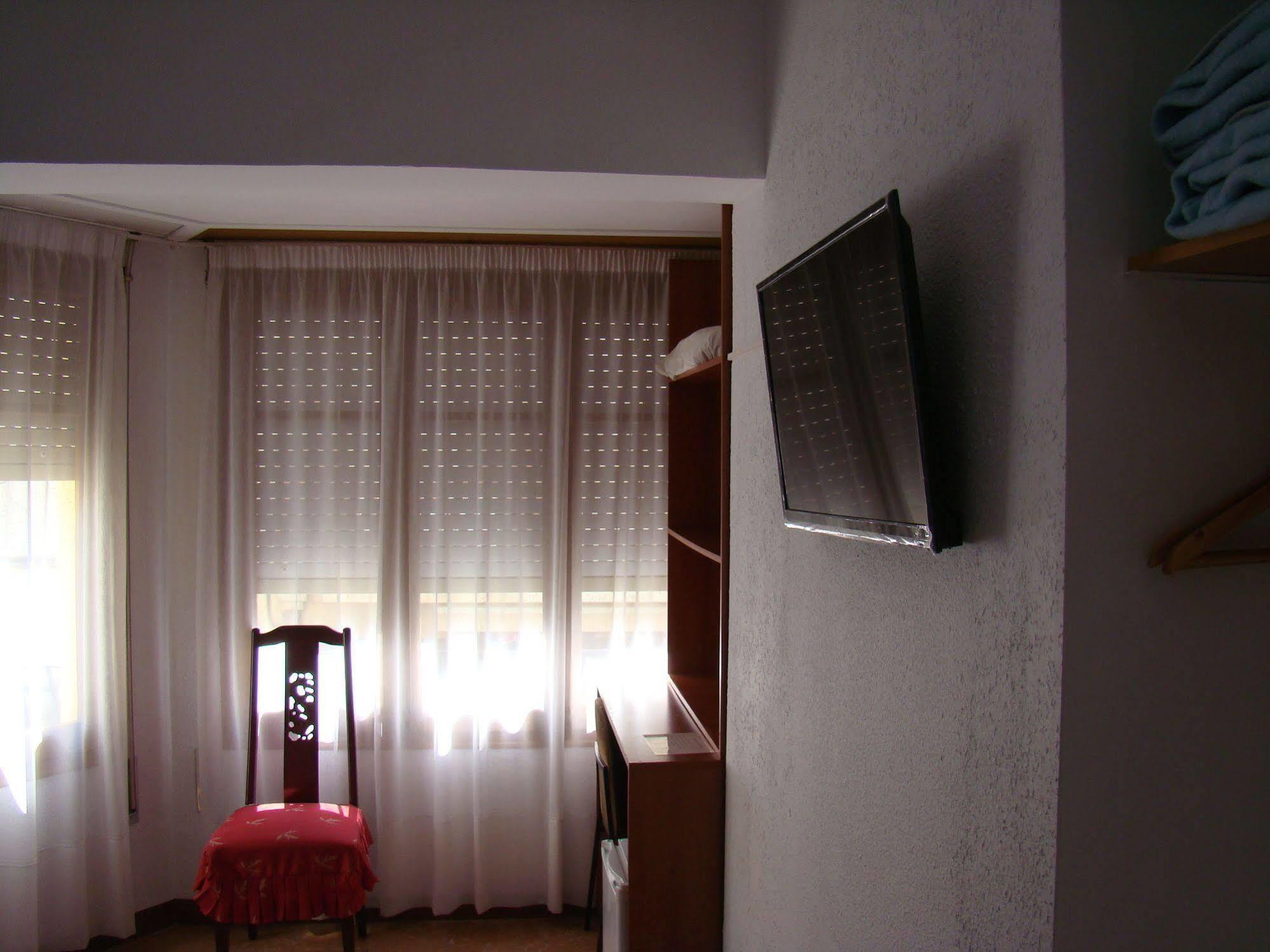 Hostal Platja كامبريلس المظهر الخارجي الصورة