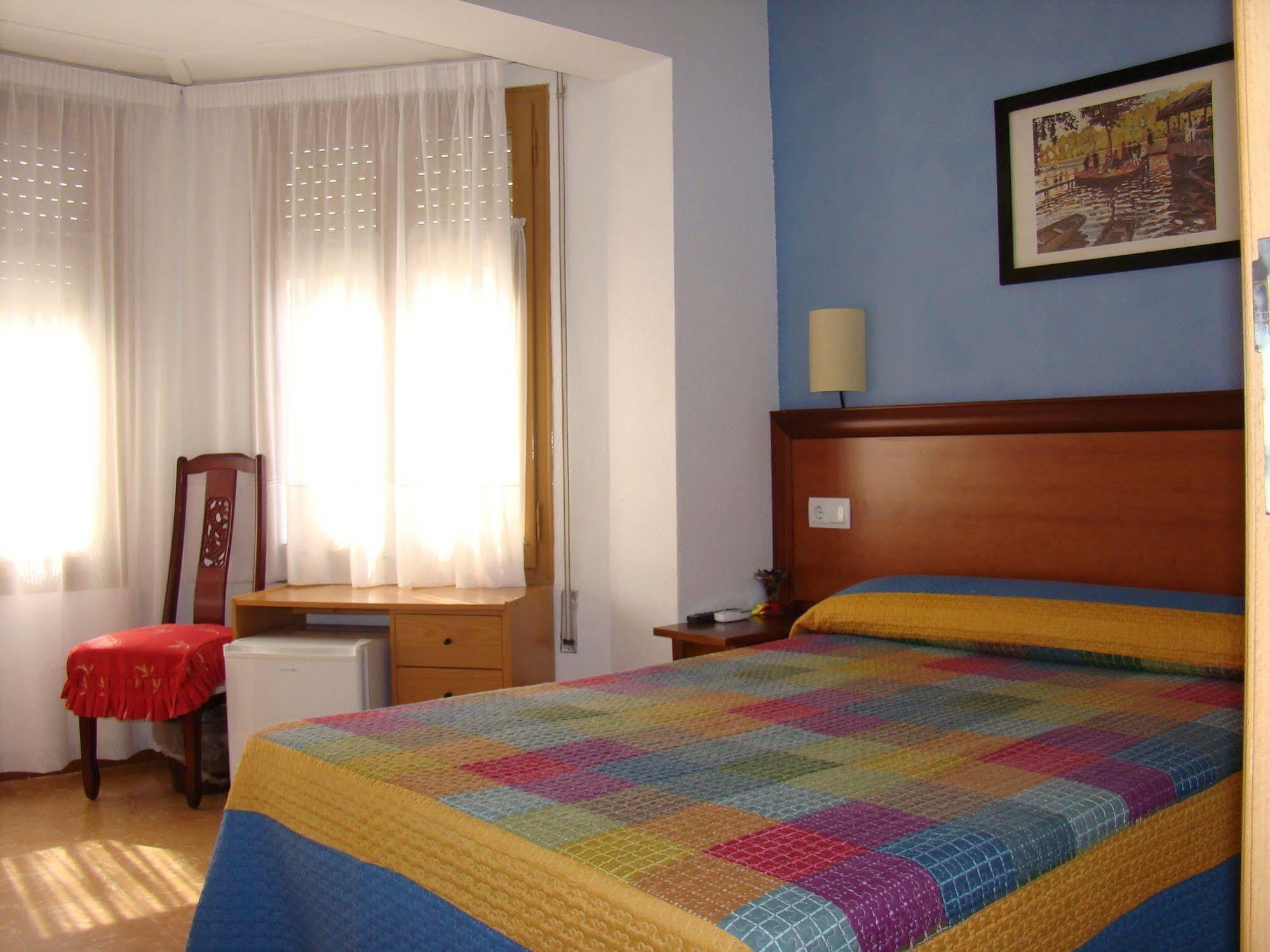 Hostal Platja كامبريلس المظهر الخارجي الصورة